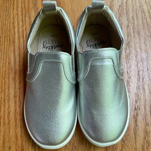 NEW Monkey Feet “Slides” Size 4-5 YEAR (10/11 Toddler)